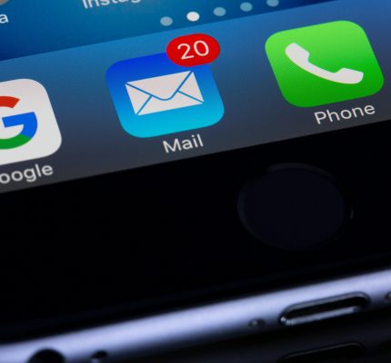 Met de nieuwe functie voor het beheren van abonnees maakt Gmail het afmelden van nieuwsbrieven eenvoudiger. 4 image