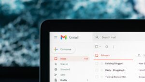 Gmail 1683200372